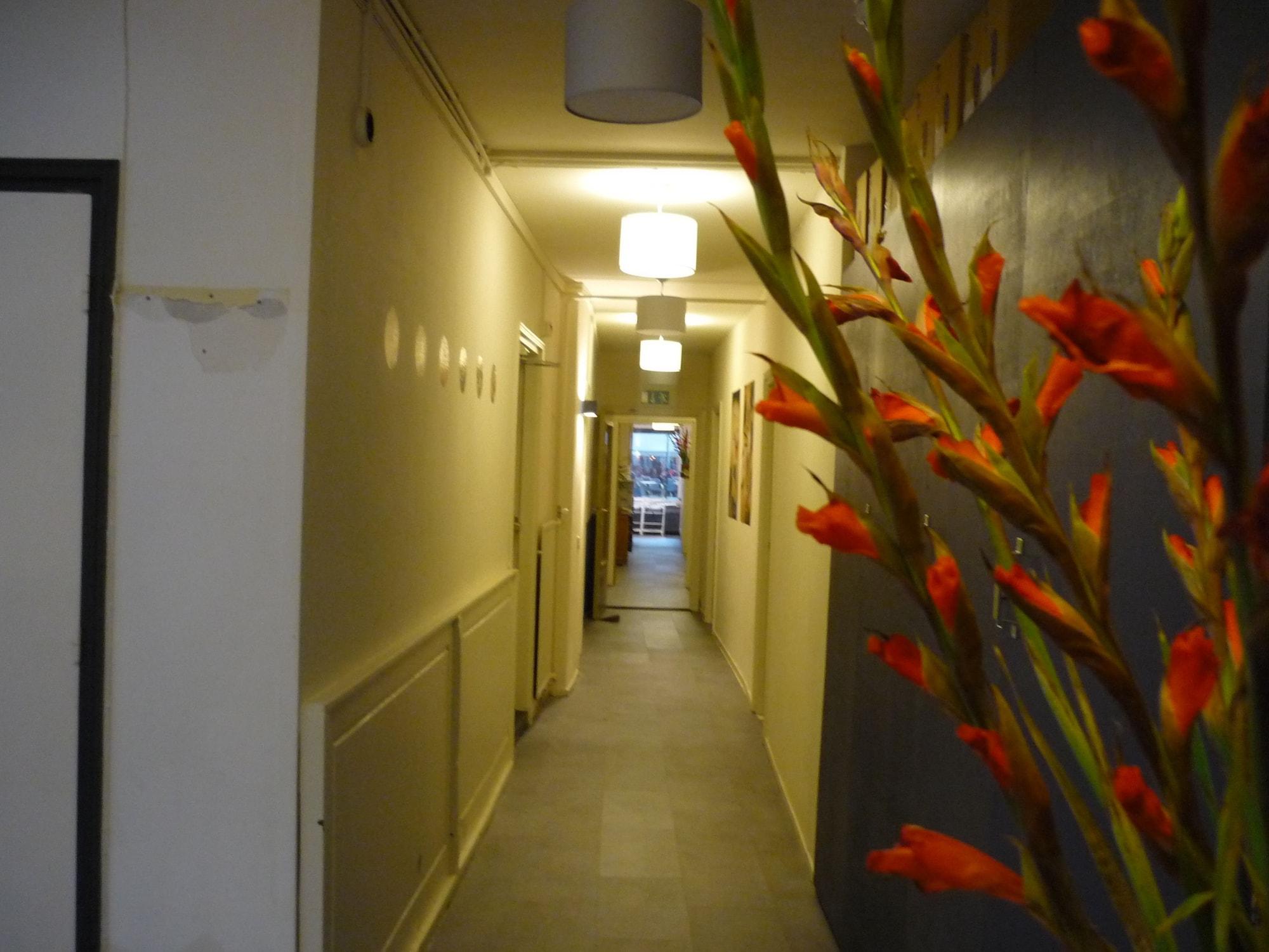 Hotel Beez Maastricht Esterno foto