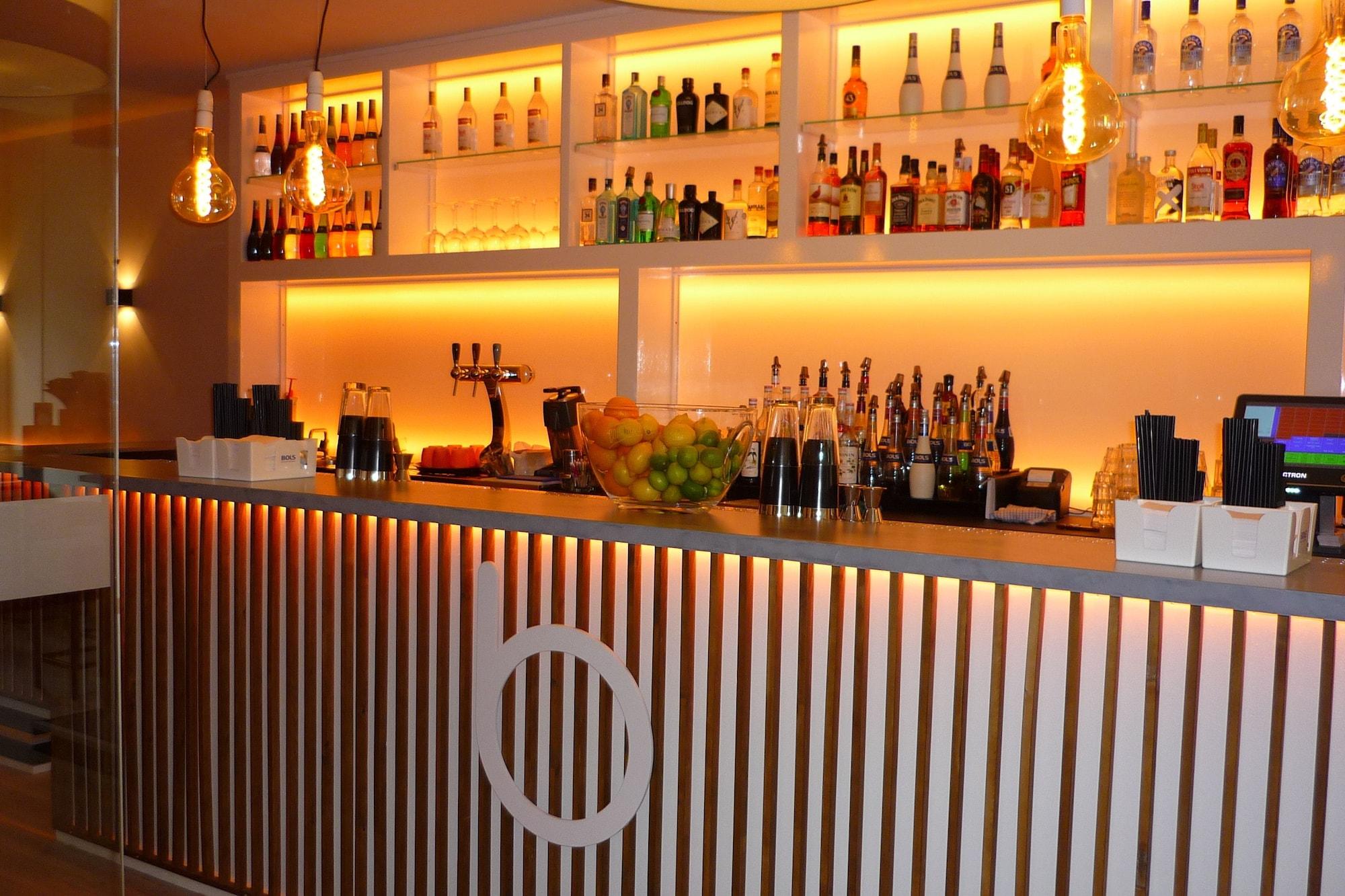 Hotel Beez Maastricht Esterno foto