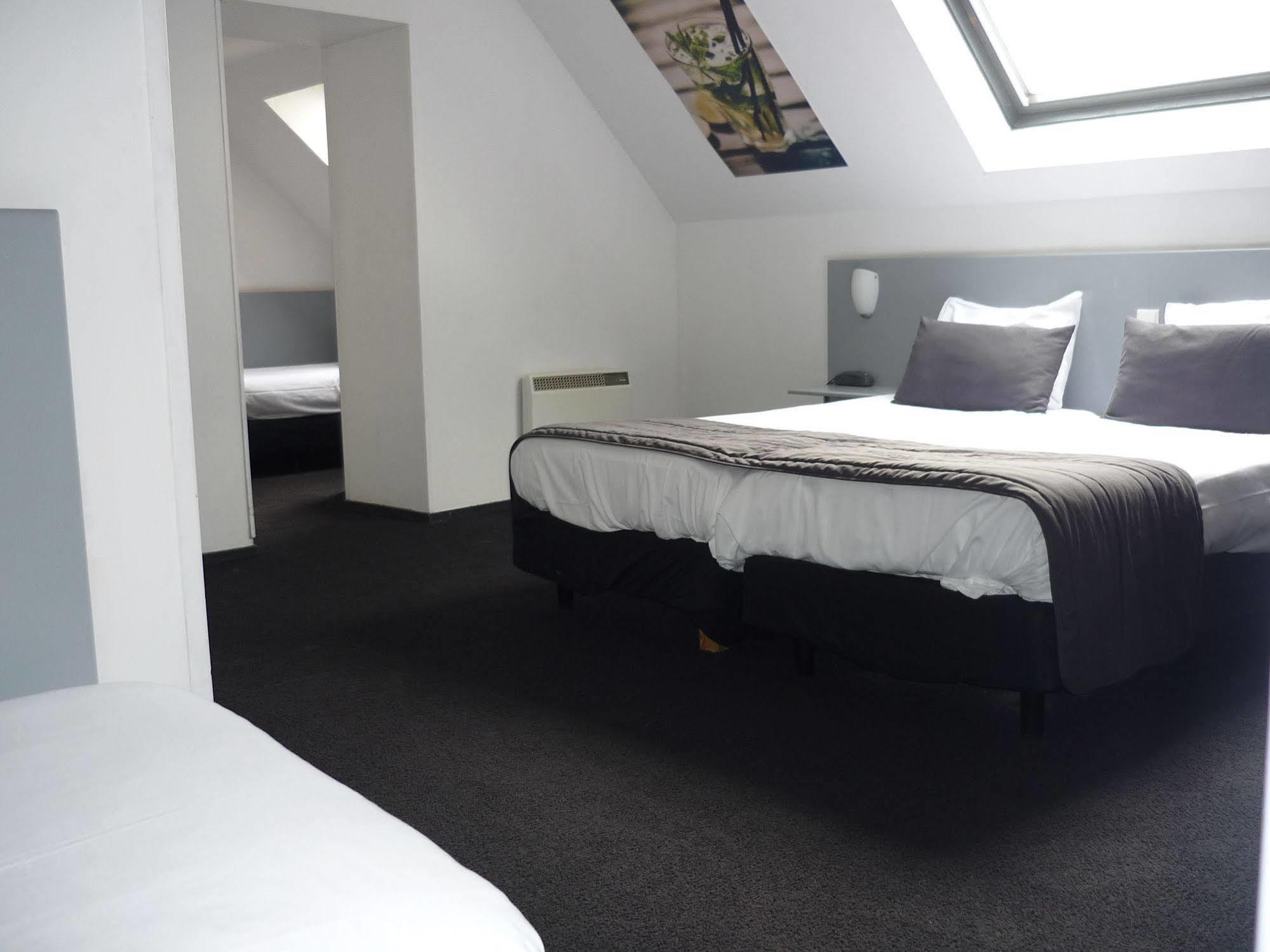 Hotel Beez Maastricht Esterno foto